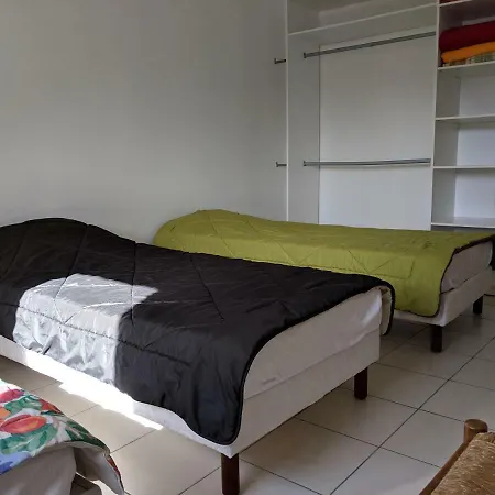 Dom wakacyjny De Groupe Magaly *