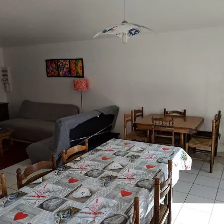 Le De Magaly Hébergement de vacances